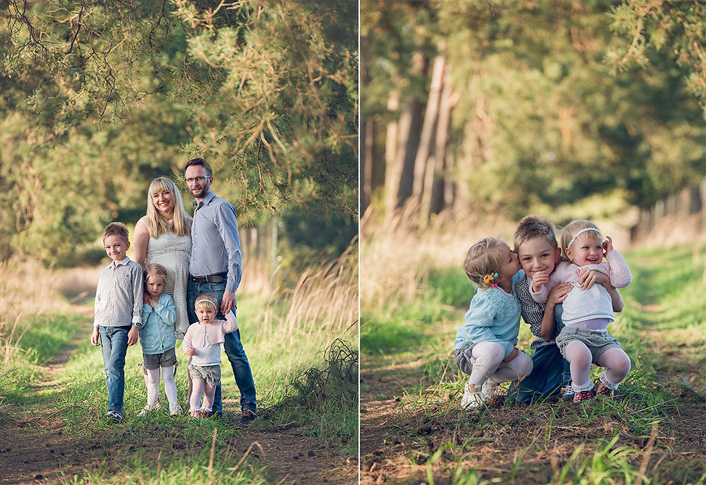 Sesja rodzinna w plenerze pod Warszawą Konstancin Piaseczno Komorów radosna emocjonalna fotografia