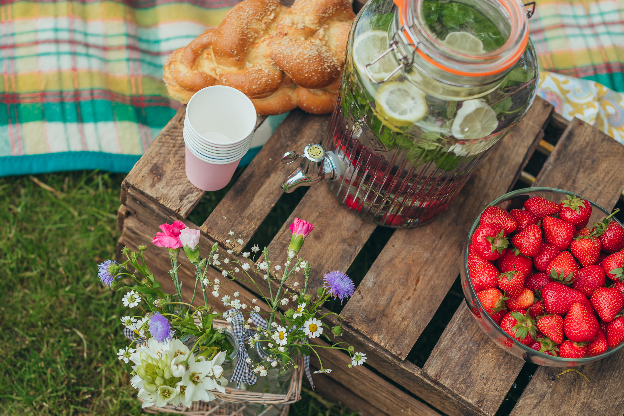 foto-piknik-dla-mam-i-dzieci-naturalna-sesja-dziecieca-fotograf-warszawa-piaseczno-wilanow-konstancin